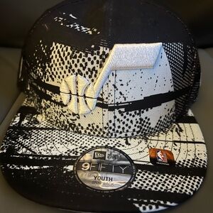 Utah Jazz New Era 950 Youth Black and White Snapback Cap Hat NBA